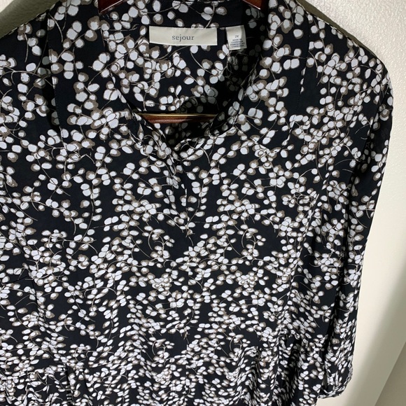 Sejour Long button down blouse shirt top Size 2X floral black and white … - Picture 2 of 4